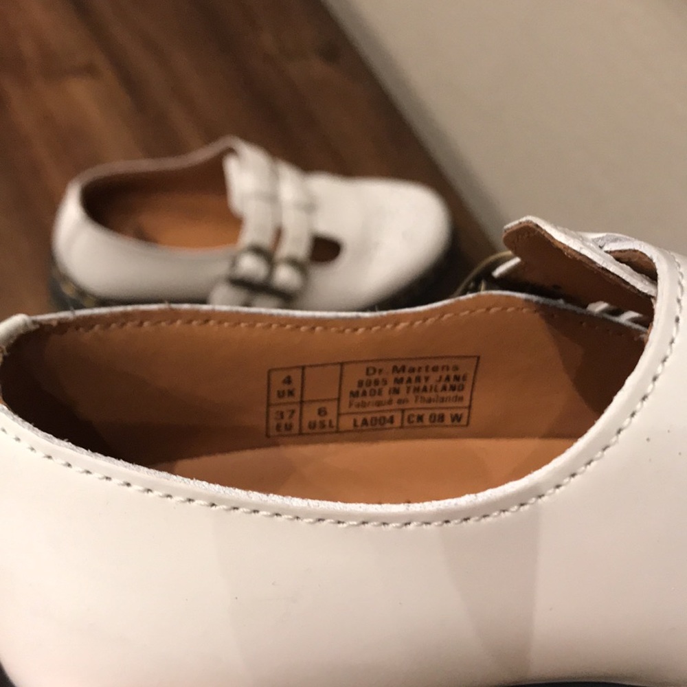 Dr Martens - 8065 SMOOTH LEATHER MARY JANE - Picture 8 of 8